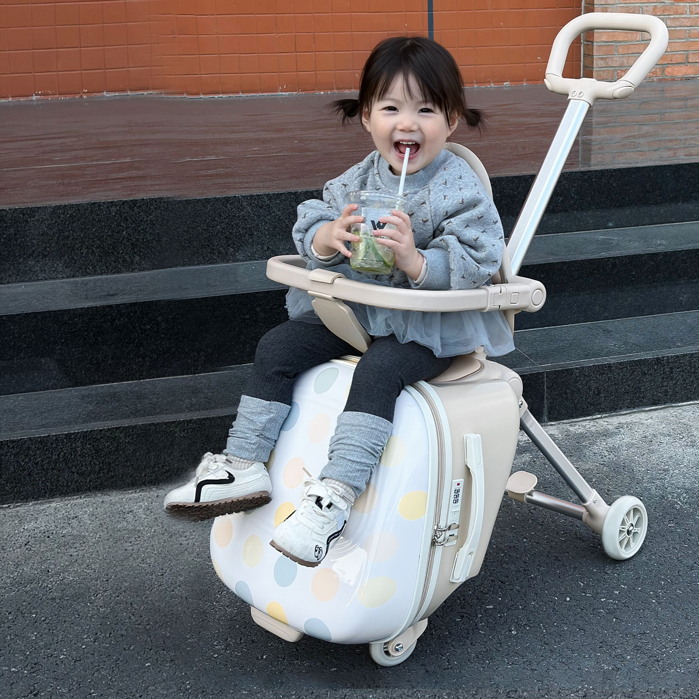 Baby Nursery Trolley - Valise pour enfants Bunnyfly, transformable en